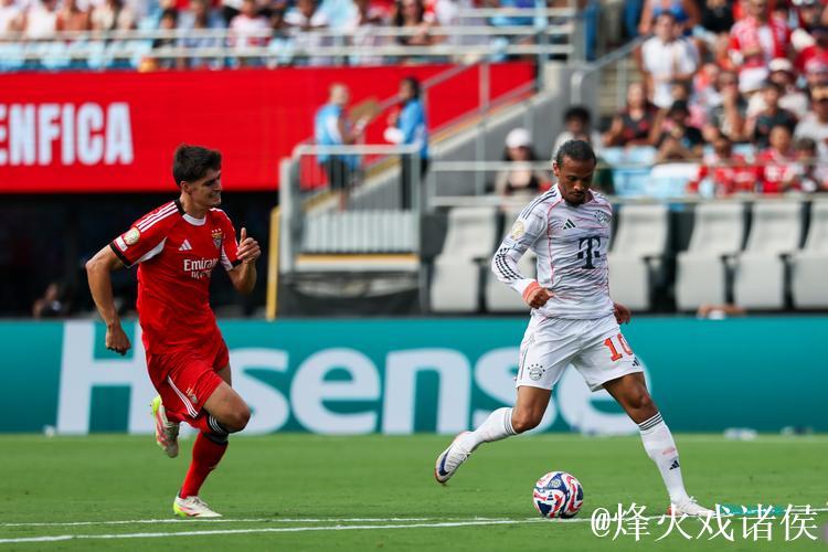 拜仁仍在与水晶宫谈判博埃转会，双方因要价问题未达成一致